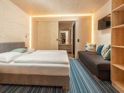 Holiday room Familienzimmer mit Loggia - Features photo 33