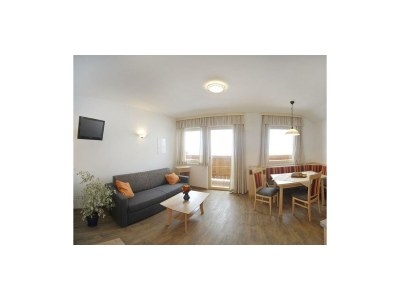 Apartment Typ A /1 Wohn-/Schlafraum/Dusche, WC - Features photo 6