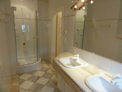 Apartment Appartement/Fewo, Dusche, WC, 2 Schlafräume - Features photo 29