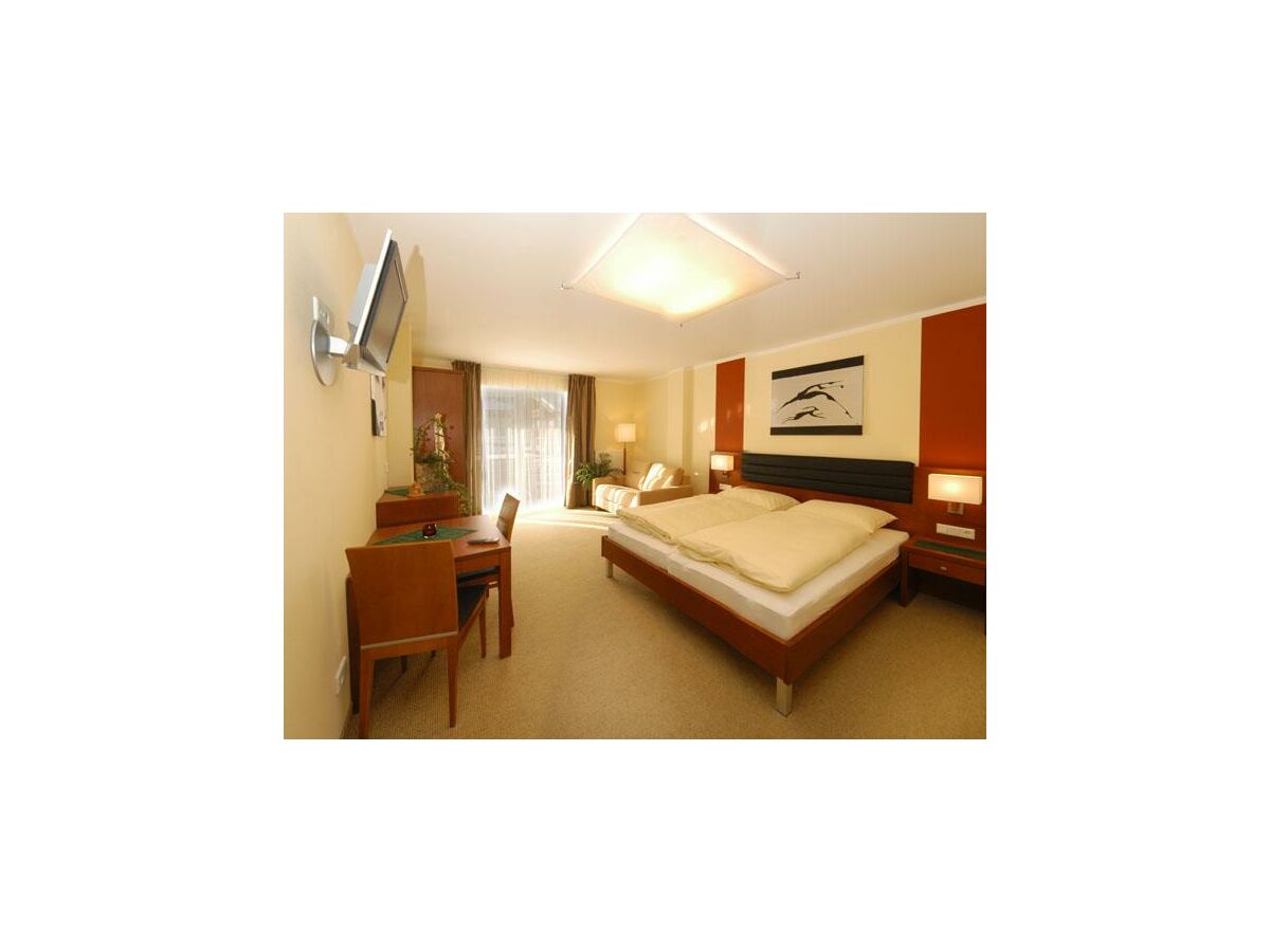 Holiday room Dreibettzimmer mit Dusche, WC