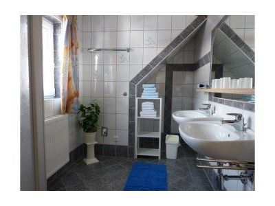Apartment Ferienhaus/4 od. mehr Schlafr./Du,Bad,WC - Features photo 9