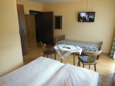 Apartment Appartement/Fewo, Dusche, WC, 3 Schlafräume - Features photo 21