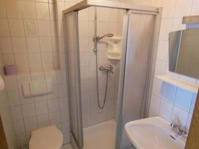 Apartment Appartement/Fewo, Dusche, WC, 3 Schlafräume - Features photo 23