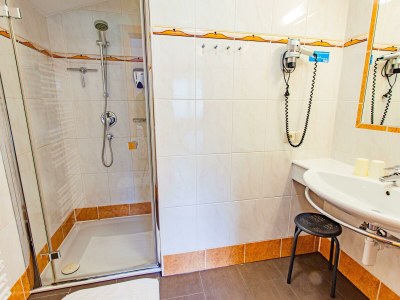 Apartment "Stoder" - App./3 Schlafräume/Dusche, WC - Features photo 34