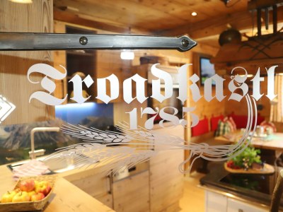 Apartment Troadkastl - 1 Schlafraum, Dusche, WC - Features photo 38