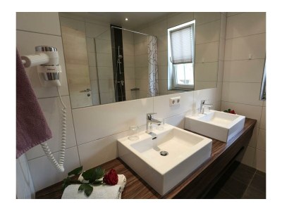 Apartment Planai - App./2 Schlafräume/Dusche, WC - Features photo 46