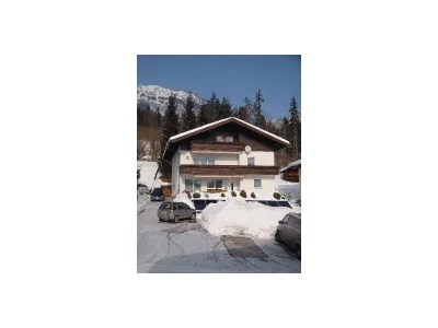 Apartment App./4 Schlafräume/Dusche, WC - Outdoor photo 2