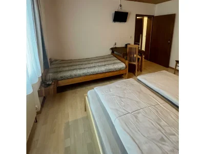 Apartment App./4 Schlafräume/Dusche, WC - Outdoor photo 13