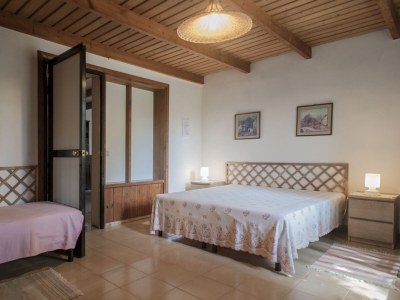 Holiday apartment "A" in Casa Furrer - Features photo 9