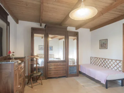 Holiday apartment "A" in Casa Furrer - Features photo 10