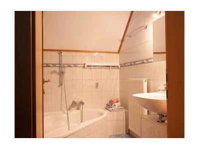 Apartment Ferienhaus Johann - 2 Schlafräume, Bad, 2 sep. WC - Features photo 39