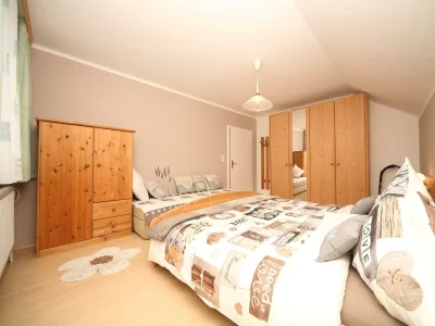 Apartment Hauser Kaibling: 1 Schlafraum/Dusche, WC - Features photo 36