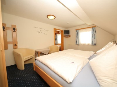 Holiday room Nr. 8 - Doppelzimmer mit Dusche, WC - Features photo 18