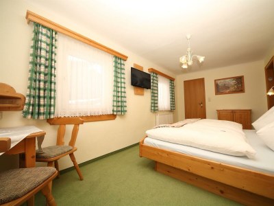 Holiday room Nr. 3 - Doppelzimmer mit Dusche, WC - Features photo 18