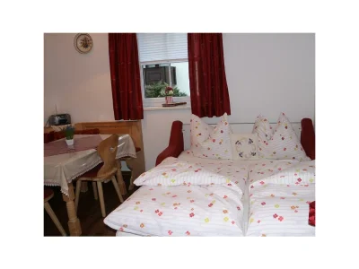 Apartment Apartment/1 Schlafraum/Dusche, WC - Features photo 16