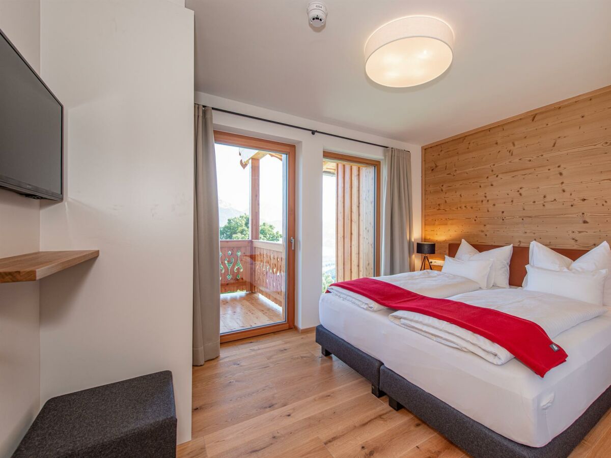 Apartment Deluxe Apartment mit zwei Balkonen & Panoramablick