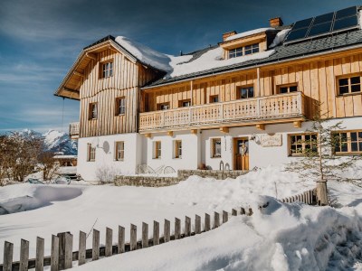 Holiday room "Grimmingblick" - Familienzimmer mit Dusche, WC - Outdoor photo 2