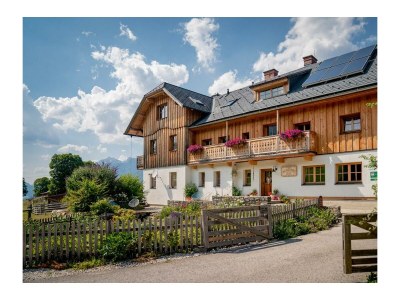 Holiday room "Grimmingblick" - Familienzimmer mit Dusche, WC - Outdoor photo 10