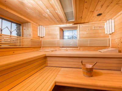 Holiday room "Grimmingblick" - Familienzimmer mit Dusche, WC - Outdoor photo 18