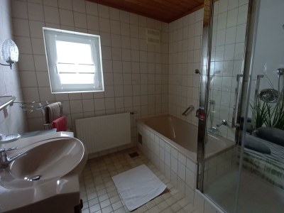 Apartment App./1 Schlafr.+Wohn-Schlafzimmer/Du., Bad, WC - Features photo 23
