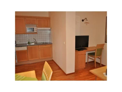 Apartment "Baroness" -App./1 Schlafr./Du.o.Bad, WC - Features photo 13