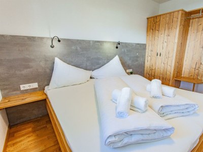 Apartment Happy Aich 1, Bad, WC, 2 Schlafräume - Features photo 10