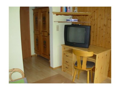 Apartment App. 3 Schlafräume f. 2-6 Pers. Dusche, WC, TV - Features photo 15