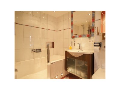 Apartment Suite "Dornrosen" - Features photo 13