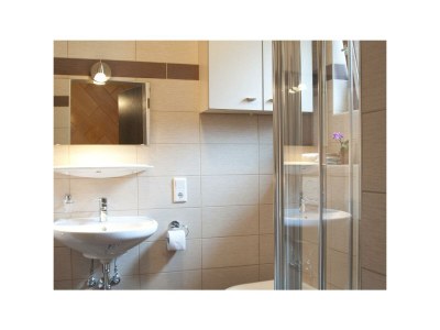 Holiday room Doppelzimmer mit Dusche, WC - Features photo 15