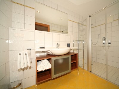 Apartment Apartment Florian/2 Schlafräume/Dusche, WC - Features photo 30