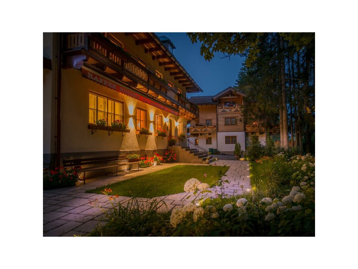 Apartment Landhaus Appartement 1, 100m² 4-8 Personen - Outdoor photo 5