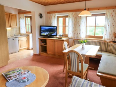 Apartment Apartment / 2 Schlafräume,Dusche, WC, 70m² - Features photo 119