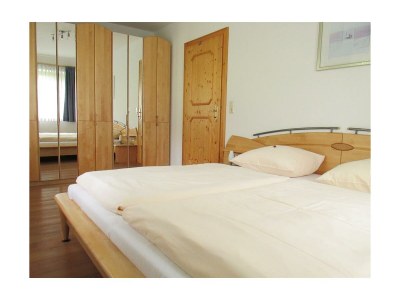 Apartment Apartment/2 Schlafräume+Wohnschlafr./Bad, WC - Features photo 17