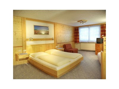 Apartment Apartment/3 Schlafräume/WC/DU - Features photo 13