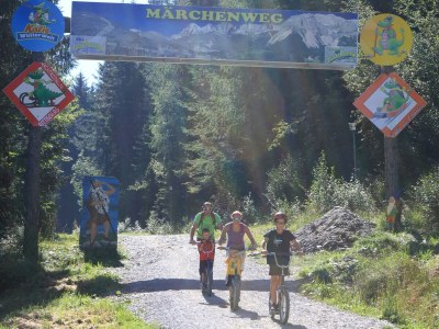 Apartment 3 Zimmer Apartment mit Balkon - Outdoor photo 11