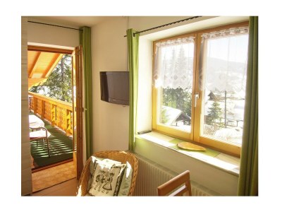 Apartment 3 Zimmer Apartment mit Balkon - Features photo 12