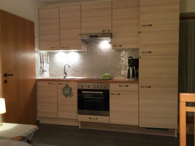 Apartment 3 Zimmer Apartment mit Balkon - Features photo 13