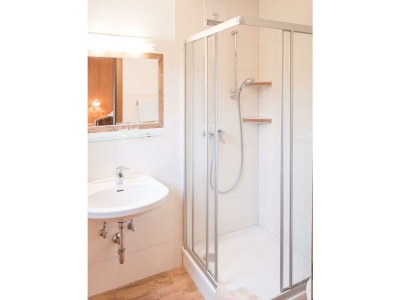 Apartment Apartment/2 Schlafräume/Dusche, WC, TypC - Features photo 41