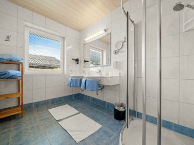 Apartment Apartment Planai /2 Schlafräume/Dusche, WC - Features photo 31