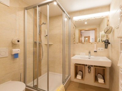 Holiday room Komfort Doppelzimmer mit Balkon, DU/WC - Features photo 72