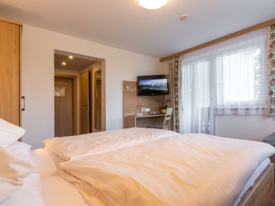 Holiday room Komfort Doppelzimmer mit Balkon, DU/WC - Features photo 76