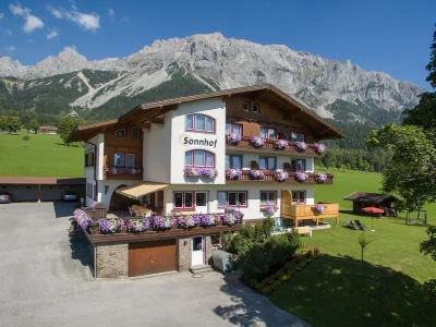 Holiday room Komfort Doppelzimmer Groß ohne Balkon mit DU/WC - Outdoor photo 4