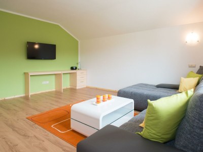 Apartment Appartement/Fewo, Dusche und Bad, WC, 3 Schlafräum - Outdoor photo 3