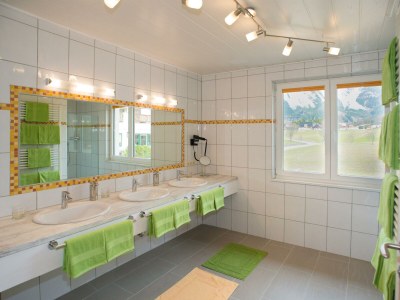 Apartment Appartement/Fewo, Dusche und Bad, WC, 3 Schlafräum - Outdoor photo 8