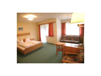 Holiday room Doppelzimmer A mit Dusche, WC - Features photo 139