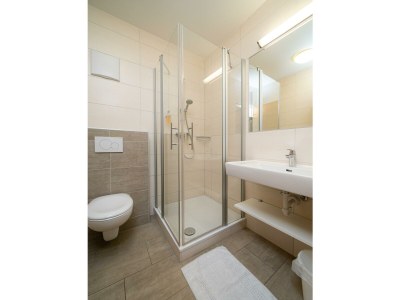 Holiday room Doppelzimmer B mit Dusche od. Bad, WC - Outdoor photo 101