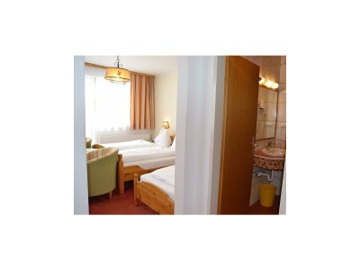 Holiday room Doppelzimmer B mit Dusche od. Bad, WC - Features photo 140