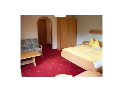 Holiday room Doppelzimmer mit Dusche, WC - Features photo 15