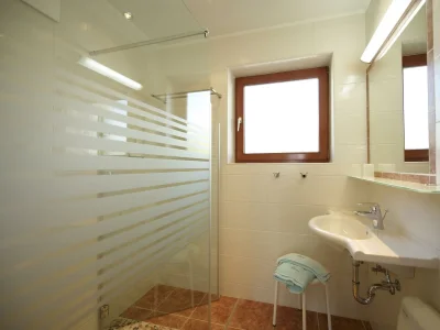 Apartment Appartment/1 Schlafraum/Dusche, Bad, WC - Outdoor photo 9
