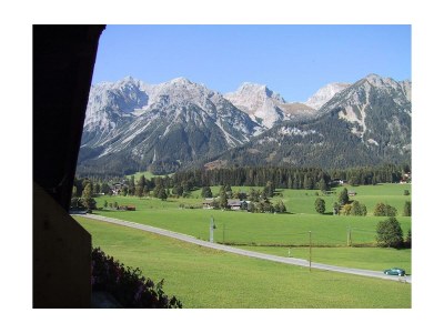 Apartment Fewo Dachstein - 2 Schlafzimmer, 2 Duschen, 2 WC - Outdoor photo 5